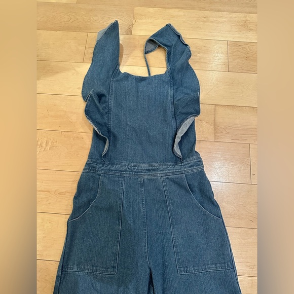 NWT so chic denim jumpsuit, backless w. Crossed back. Make an offer!! - Picture 3 of 5